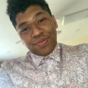 Meet your Posher, Ethan